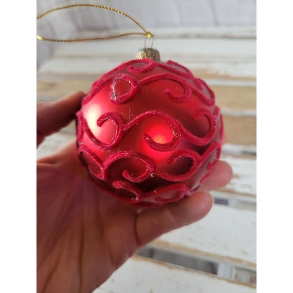 Felt ball red ornament Xmas tree - Picture 5 of 5